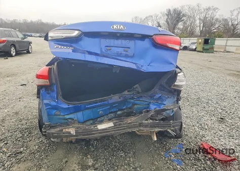 2017 Kia Forte Lx z USA, uszkodzony, nr VIN 3KPFL4A70HE081086